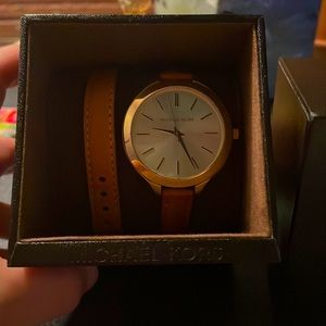 Womens watch